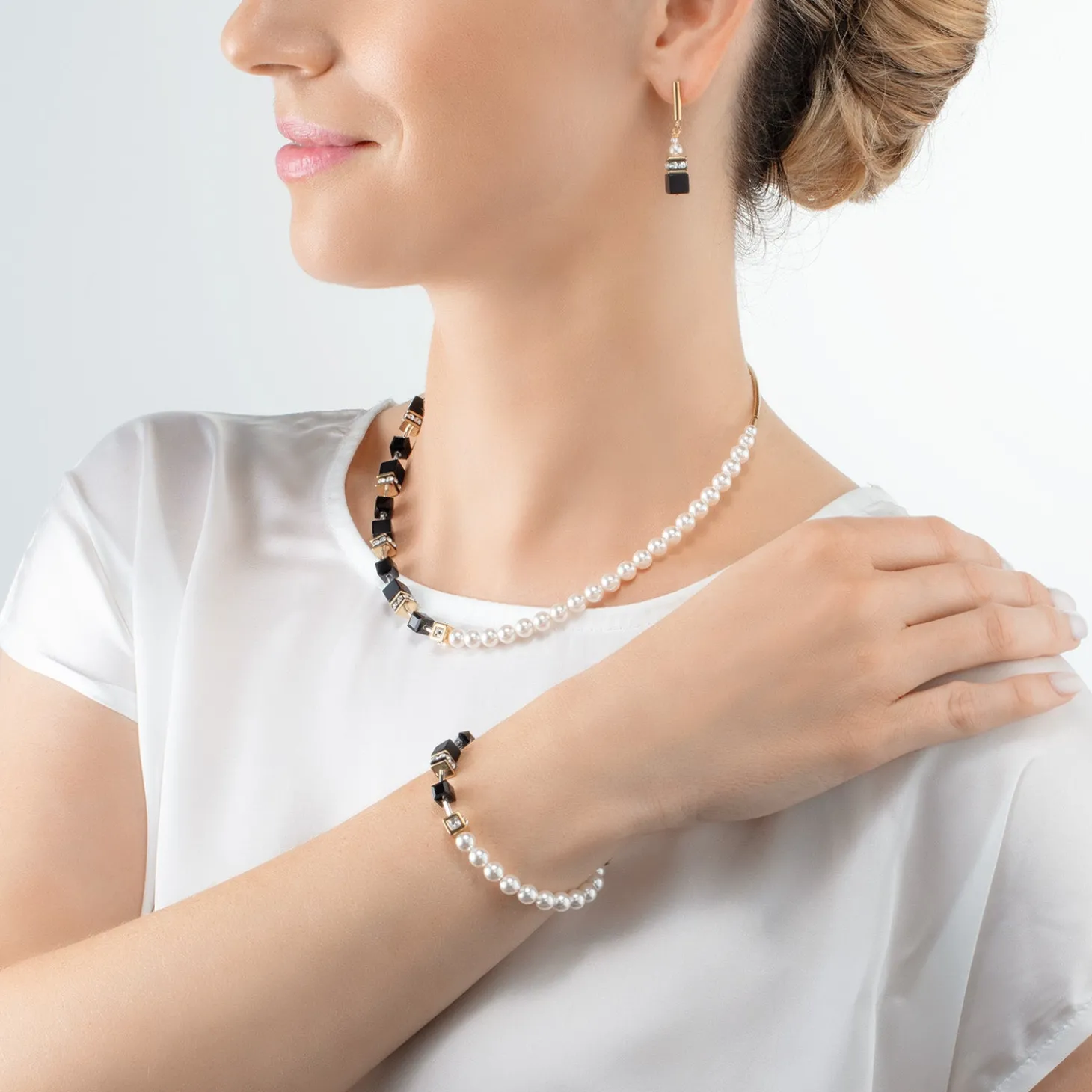 GeoCUBE® Precious Fusion Pearls necklace black-gold