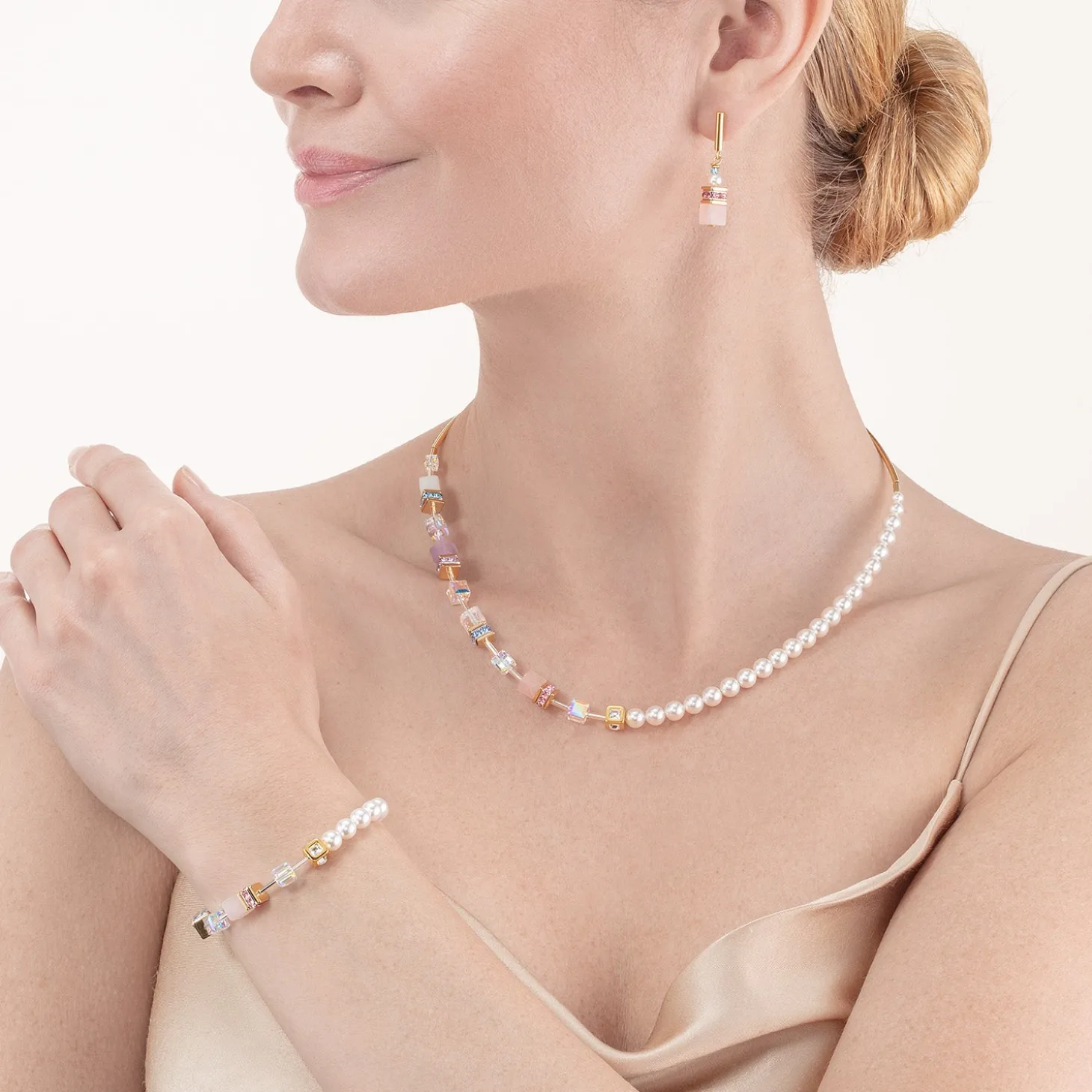 GeoCUBE® Precious Fusion Pearls necklace multicolour pastel