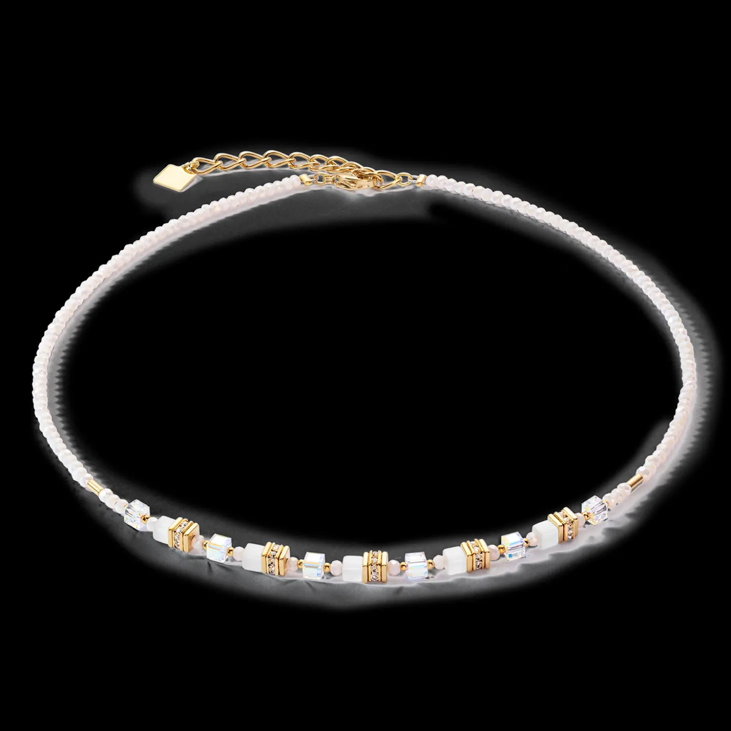 Mini Cubes necklace gold white