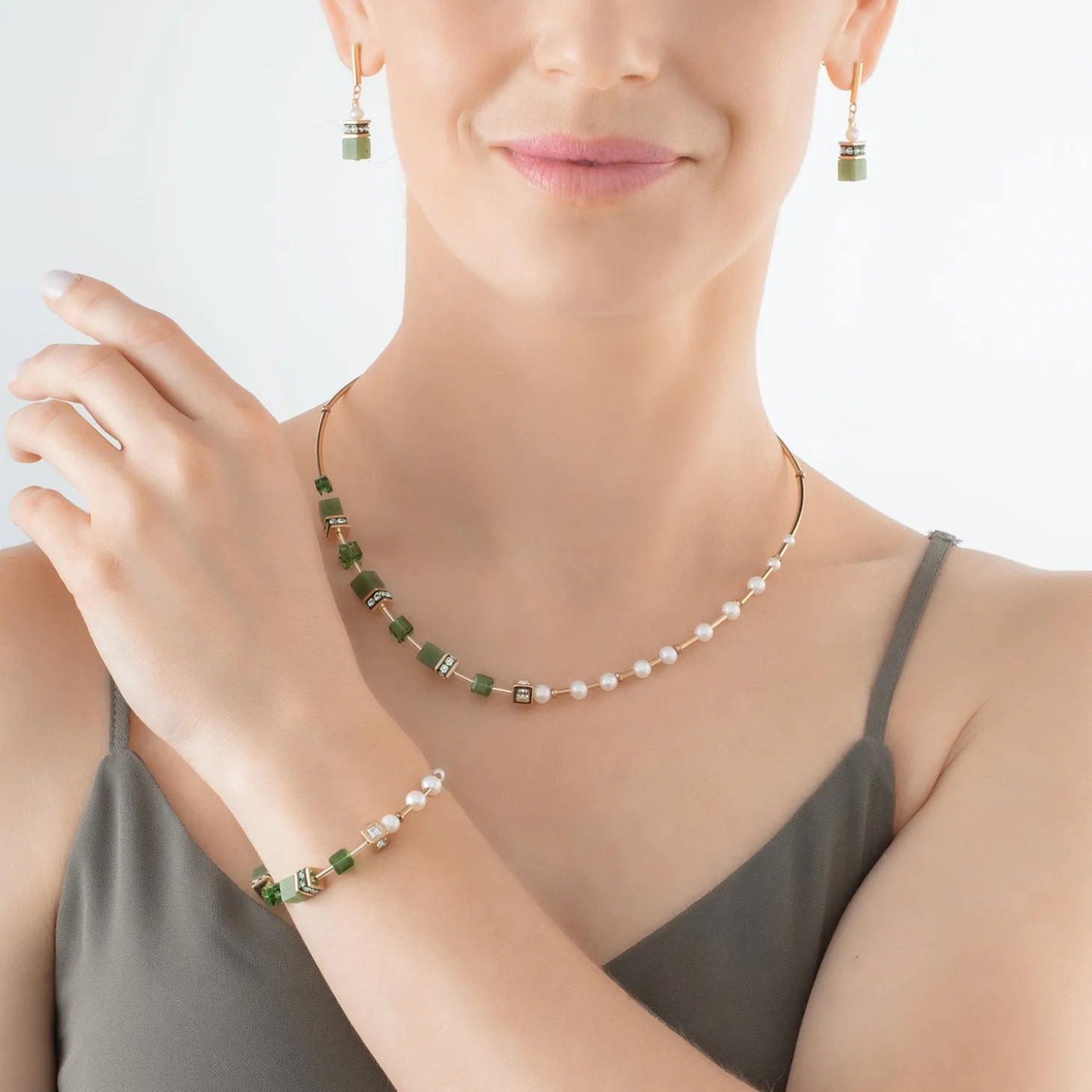 Necklace GeoCUBE® Fusion Precious Pearl Mix gold-green