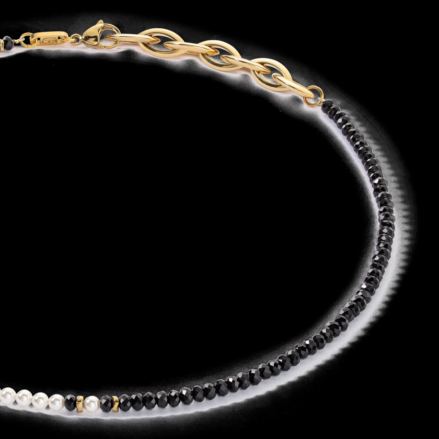 Princess Pearls Trinity necklace gold